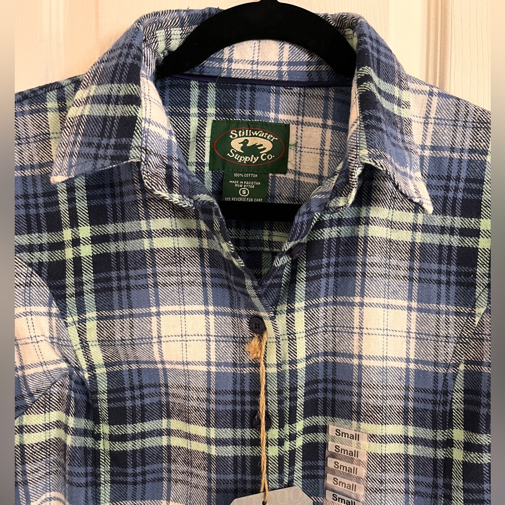 Stillwater Supply Co Women’s Plaid Long Sleeve Button Up Soft Flannel Small NWT